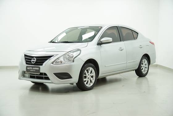 NISSAN VERSA 1.6 16V FLEX SV 4P MANUAL NISSAN VERSA 1.6 16V FLEX SV 4P MANUAL